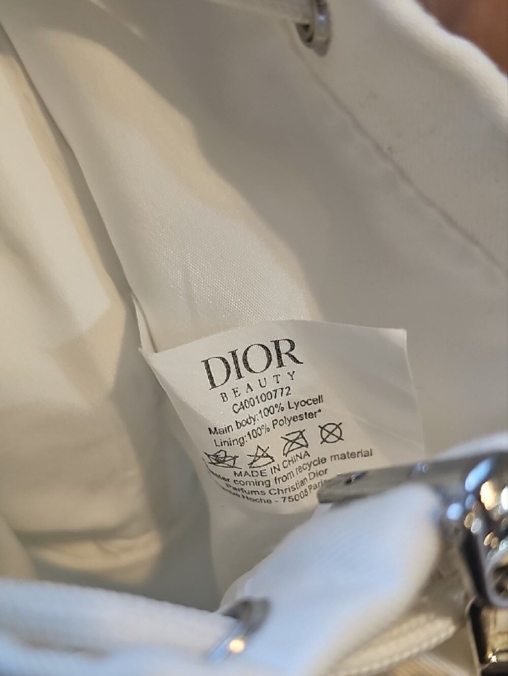 Dior White Drawstring Mini Bucket Bag GWP with Star Charm And Gift Bag - Picture 5 of 9